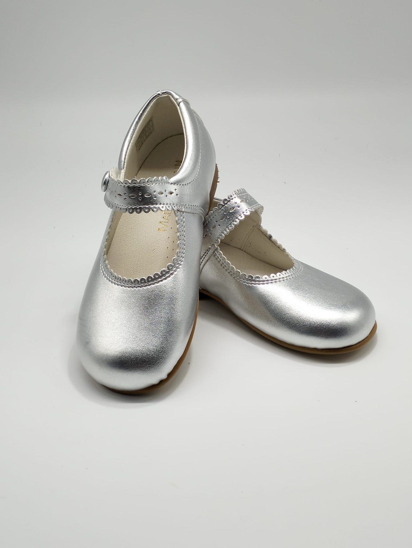 Silver hard sole shoes