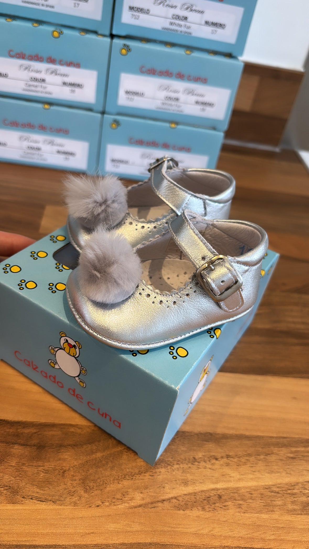 Soft sole baby pom pom shoes