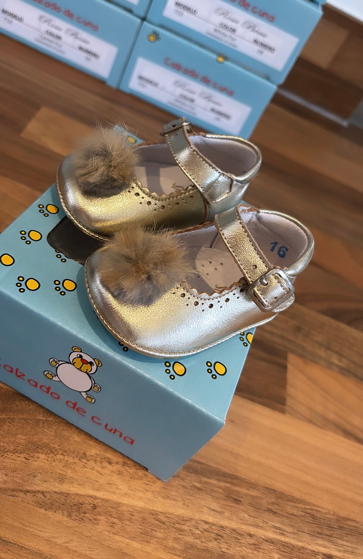 Soft sole baby pom pom shoes
